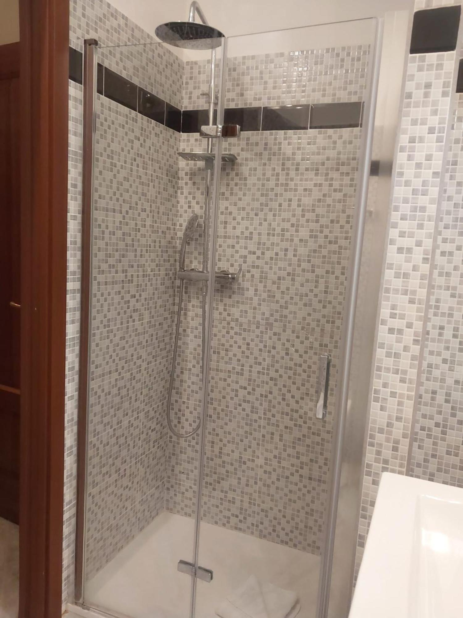 Modular King Suite - Intera Suite Vicino Aeroporto E Fiera Di Roma Fiumicino Exteriör bild